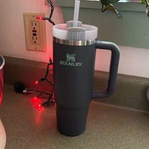 30oz Stanley Cup gently used